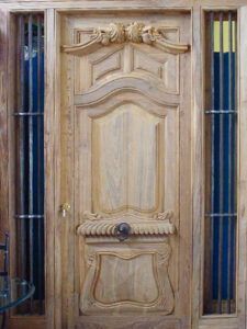 Puerta. Trabajo de Vencomad.